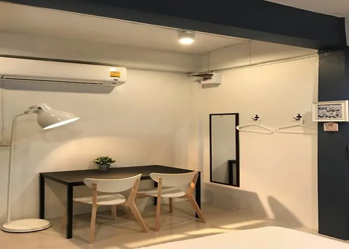 Baan Phaholyothin 52 Bangkok